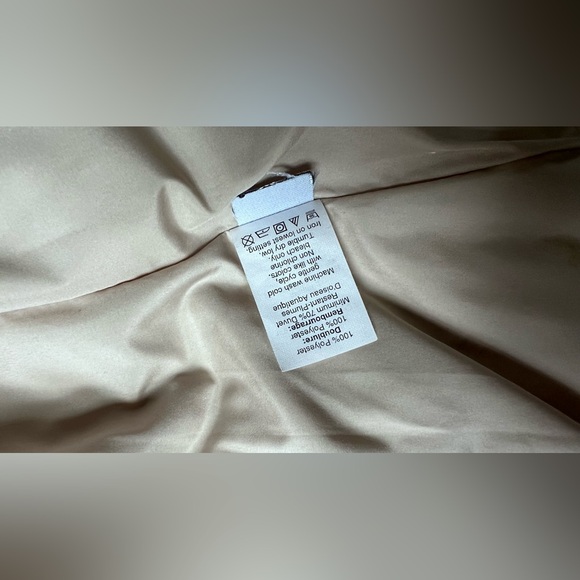 J. CREW CREAM PUFFER VEST SIZE XXS - Picture 10 of 10